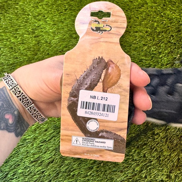 New Scorpion Resin Bracelet Leather Cord Black Insect Jewelry Y2K Gift - Picture 4 of 6